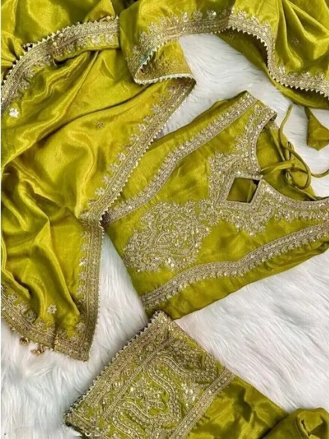 Image of SHISHKALA Women Silk Blend Kurta Sharara Dupatta Set