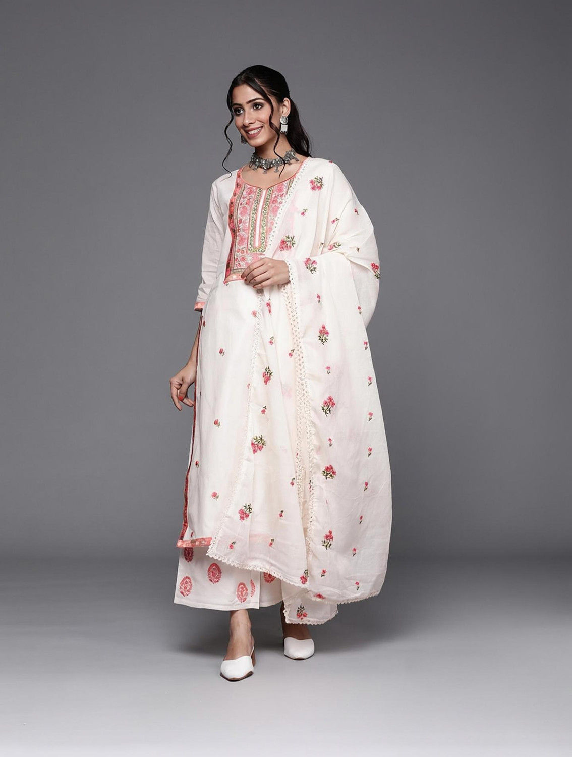 LIBAS Women Kurta Palazzo Set