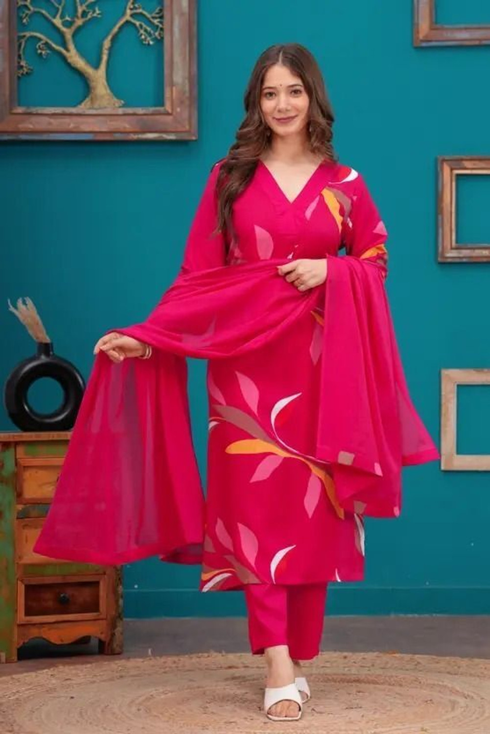 Image of JHANJHRIYA FAB Women Viscose Rayon Kurta Pant Dupatta Set