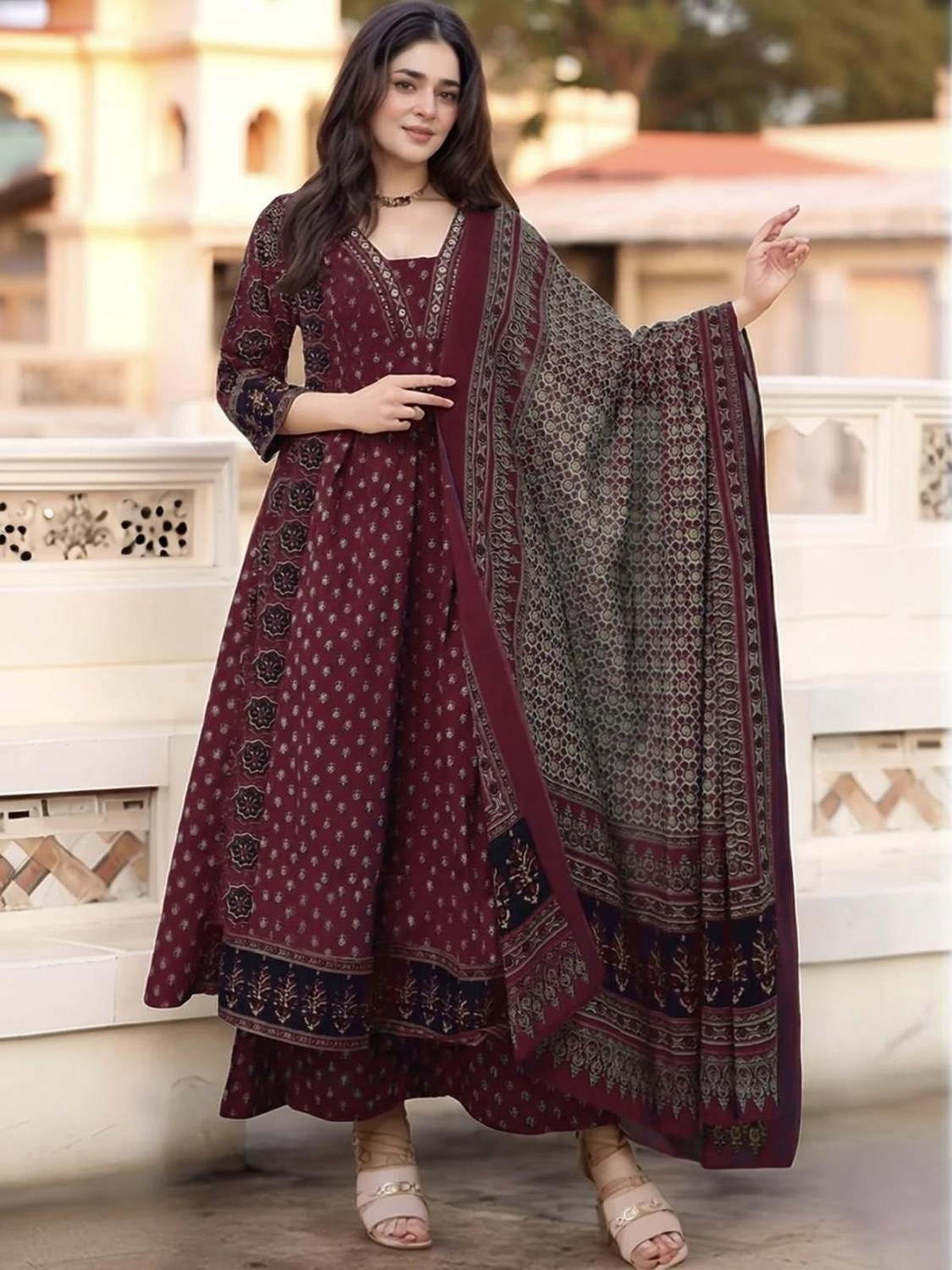 Image of Divastri Women Viscose Rayon Kurta Pant Dupatta Set