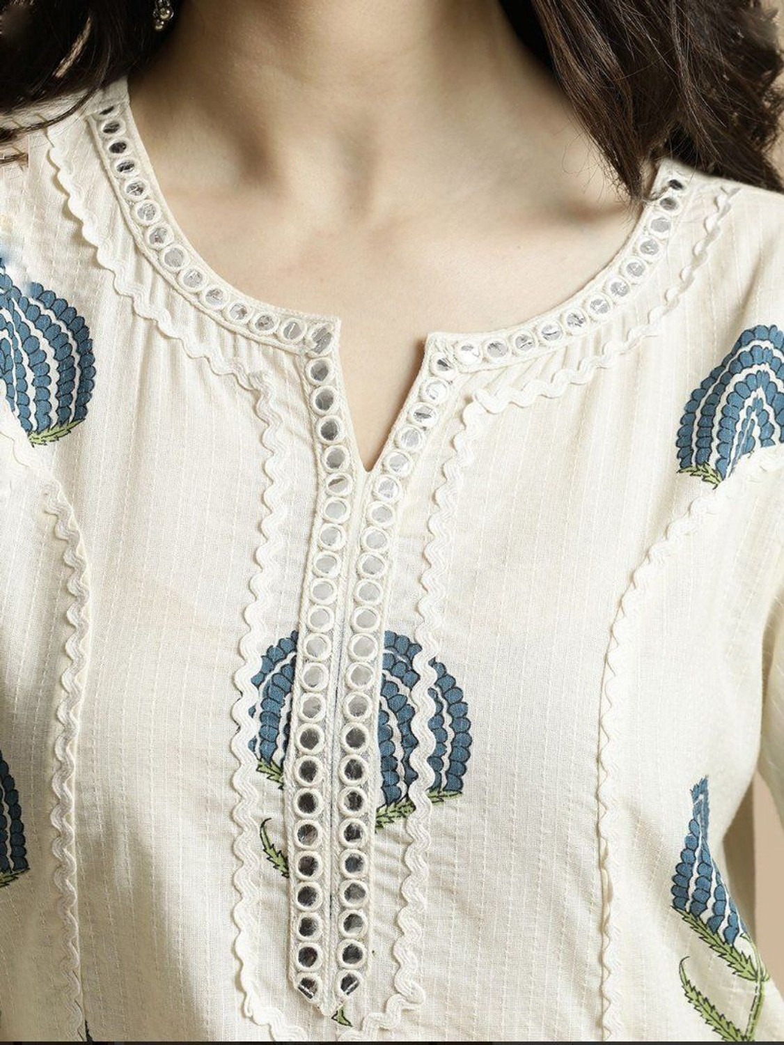 Image of G Bluxe Women Pure Cotton Kurta Palazzo Set