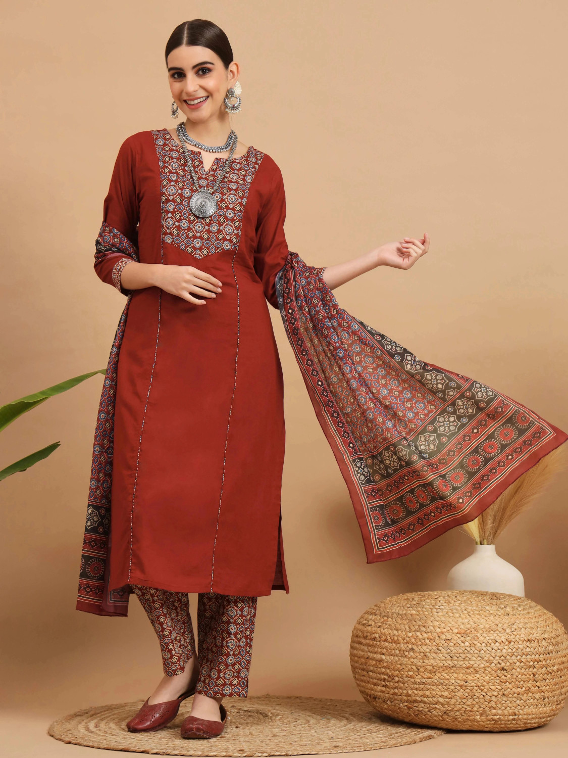 Image of simply Sewn Women Pure Cotton Kurti Pant Set