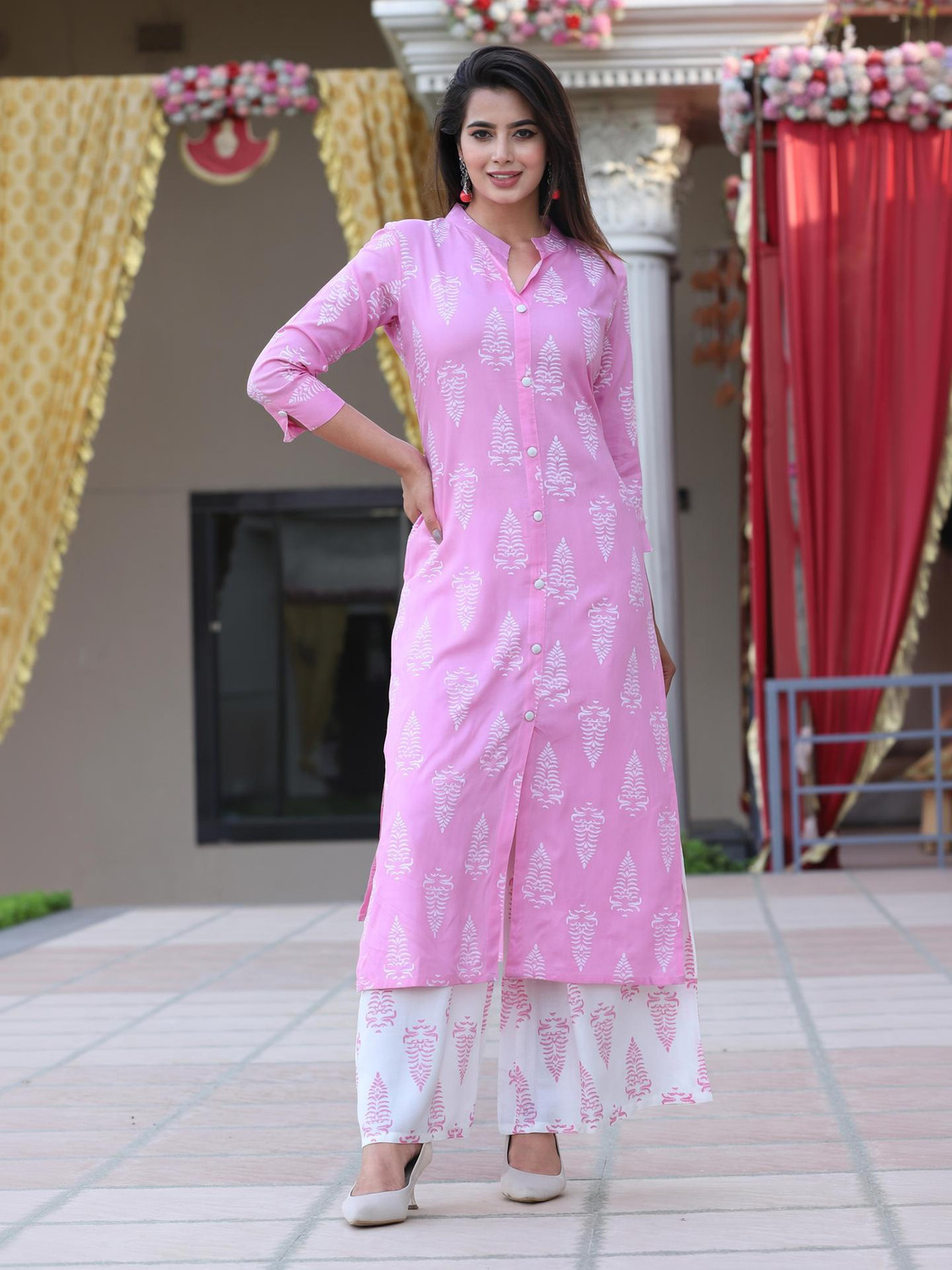 Image of UGMAZ Women Viscose Rayon Kurta Palazzo Set
