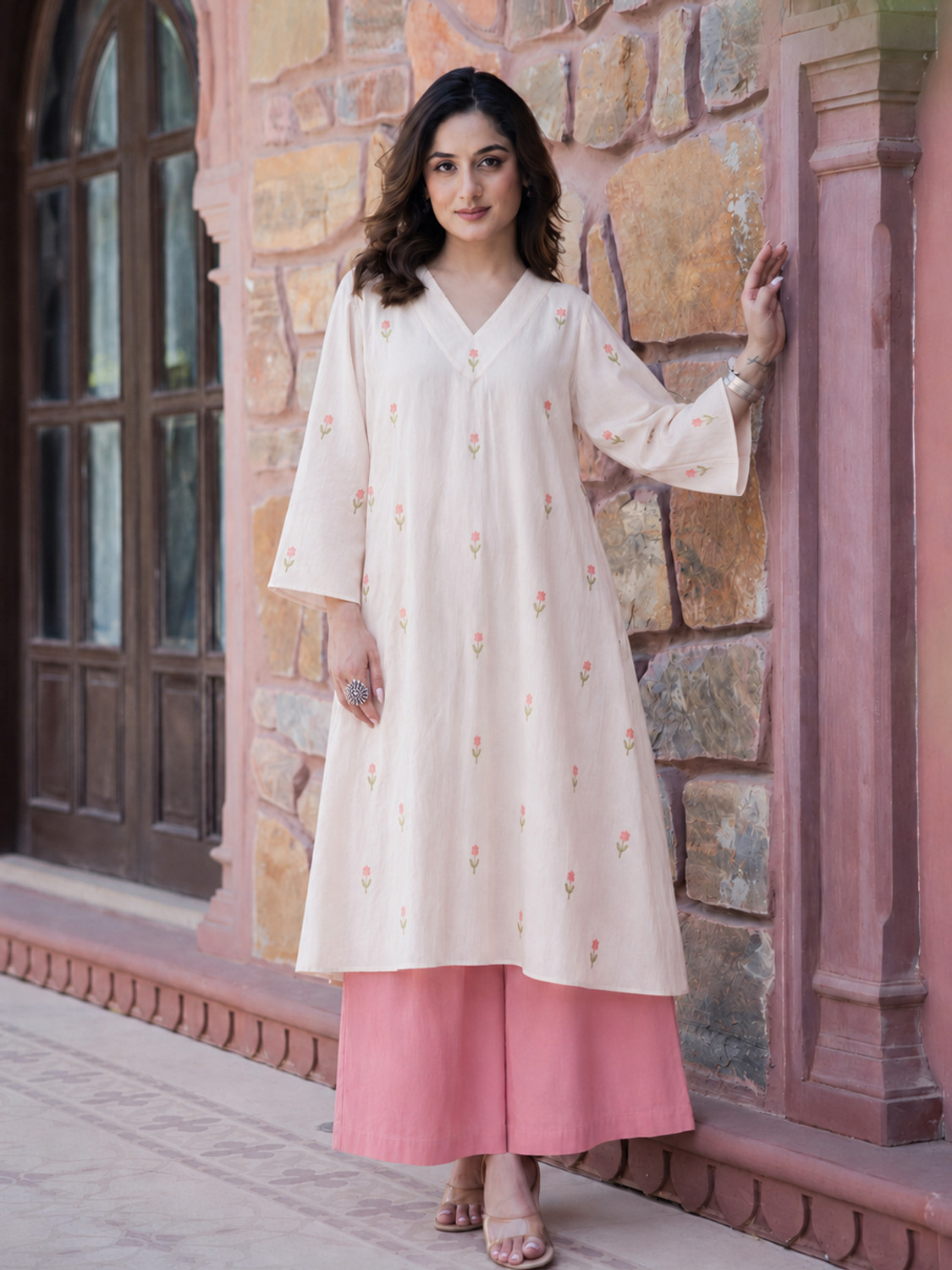 Image of G Bluxe Women Pure Cotton Kurta Palazzo Set