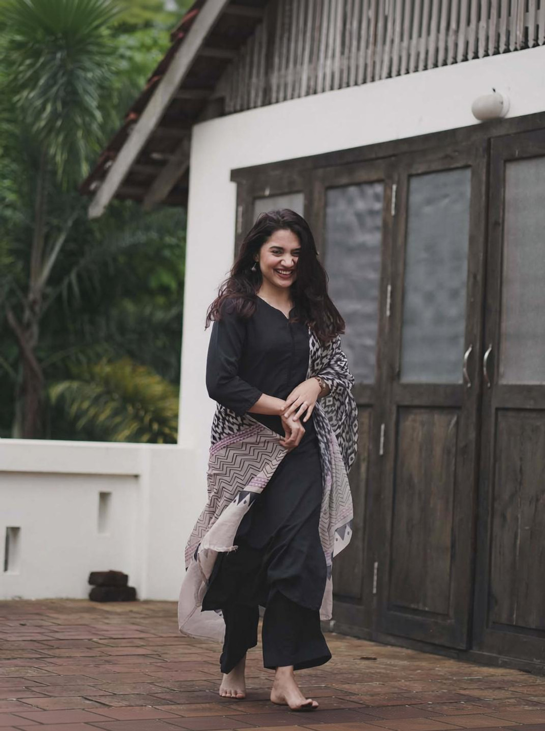 Image of Anni Designer Women Viscose Rayon Kurta Pant Dupatta Set