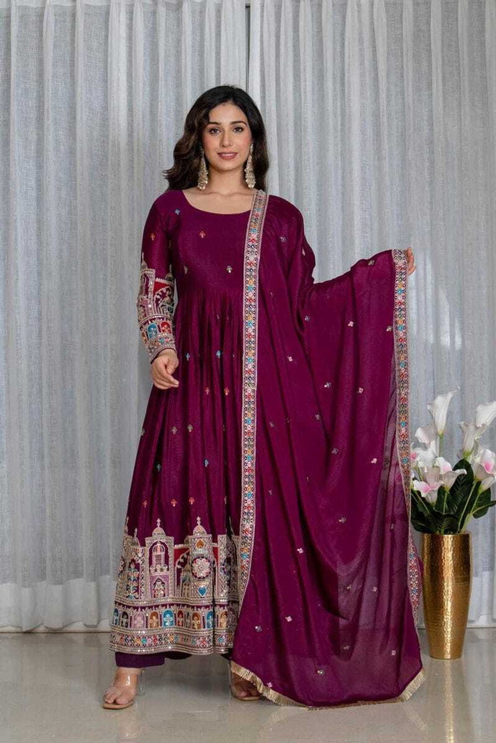Image of Jay Gopal Tex Women Pure Silk Kurti Pant Dupatta Set