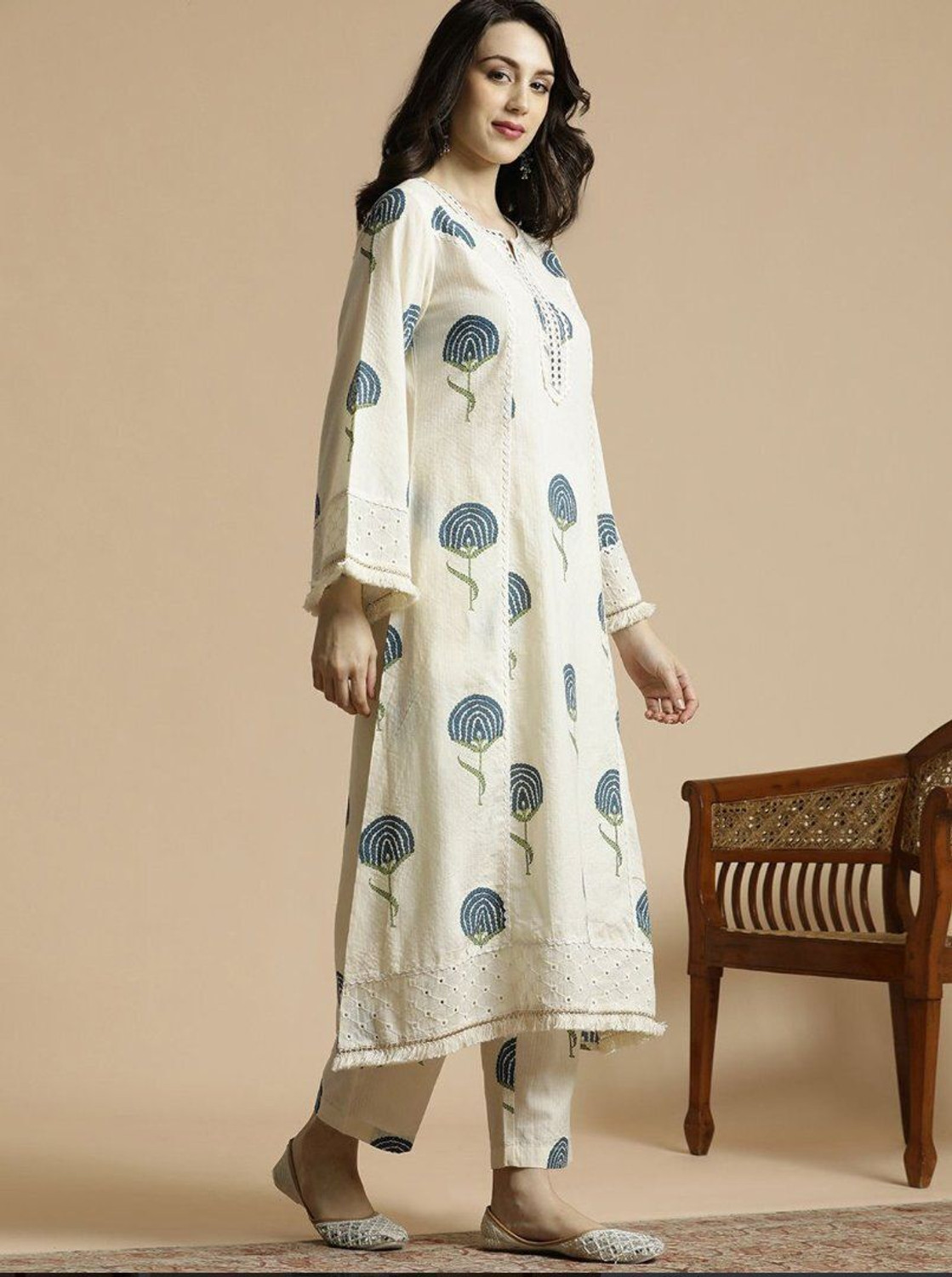 Image of G Bluxe Women Pure Cotton Kurta Palazzo Set