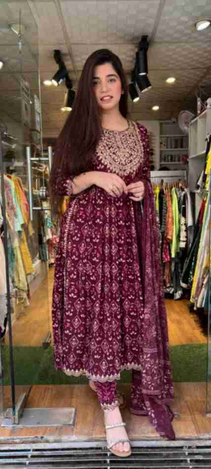 Image of Shantika Women Viscose Rayon Kurta Pant Dupatta Set