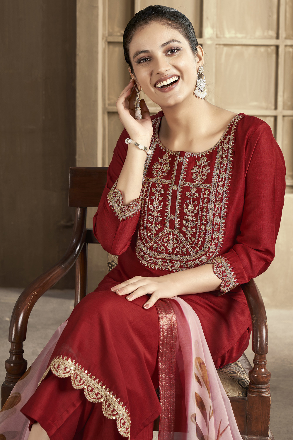 Image of MOKOSH Women Silk Blend Kurta Pant Dupatta Set