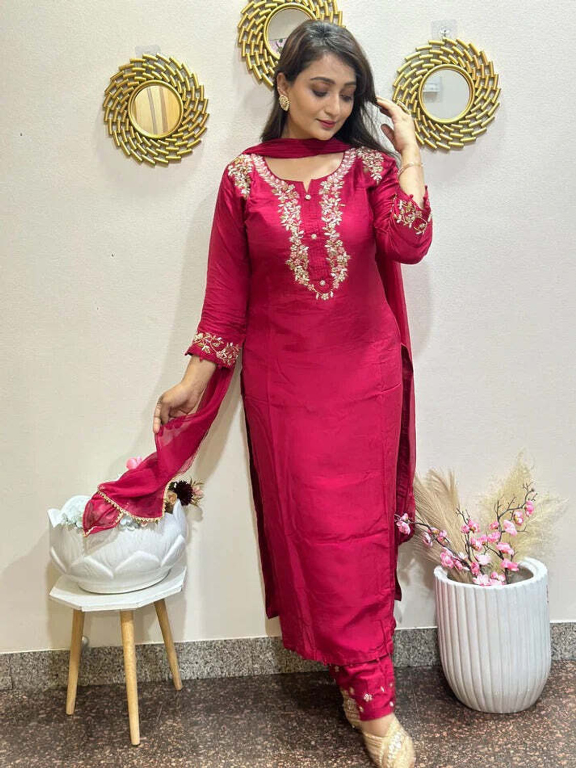 Image of MOKOSH Women Pure Silk Kurta Pant Dupatta Set