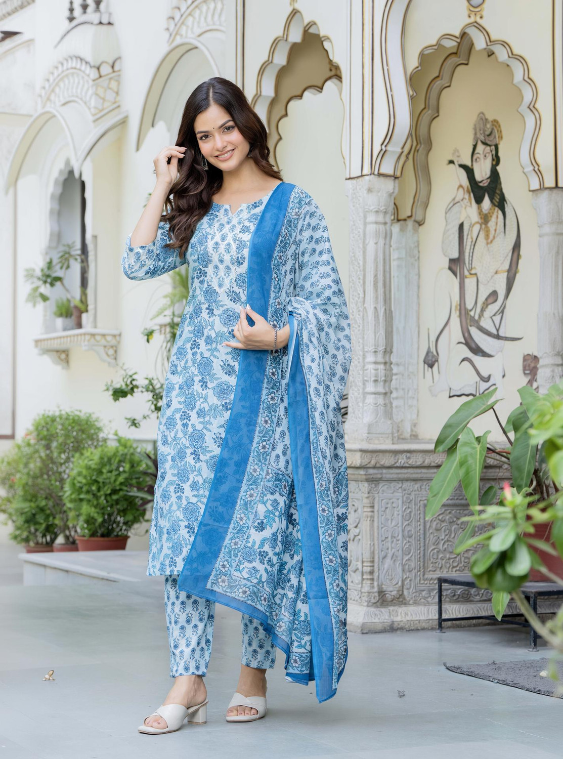 Image of MIRCHI FASHION Women Pure Cotton Kurta Pant Dupatta Set
