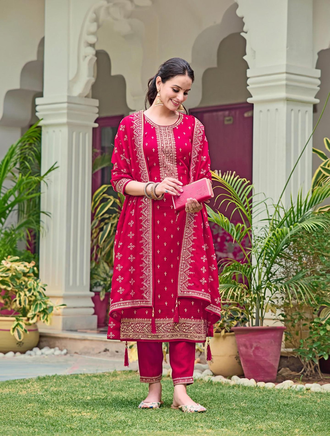 berrylicious Women Silk Blend Kurta Pant Dupatta Set - Image 1