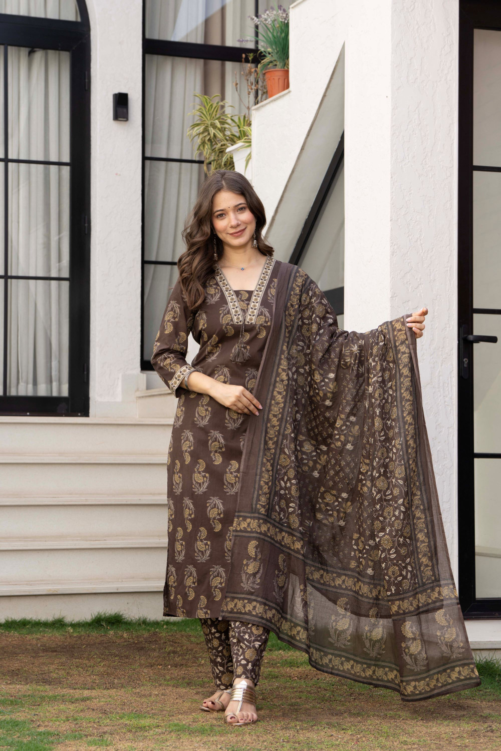 Image of Arayna Women Pure Cotton Kurta Palazzo Dupatta Set
