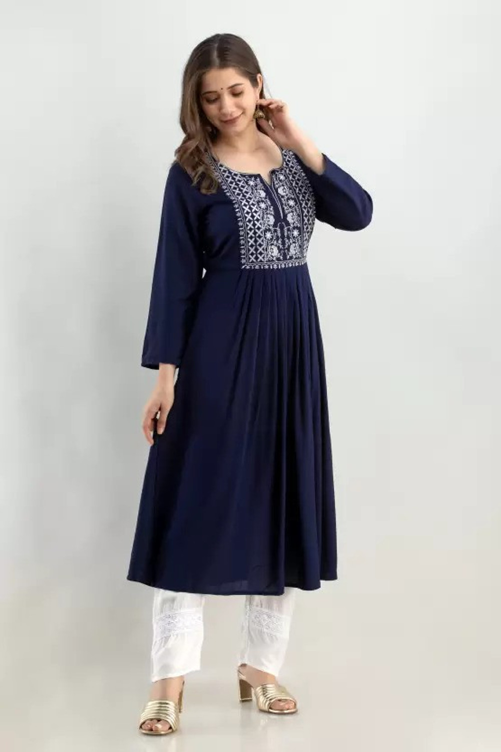 Image of MANKSH Women Viscose Rayon Kurta Pant Set