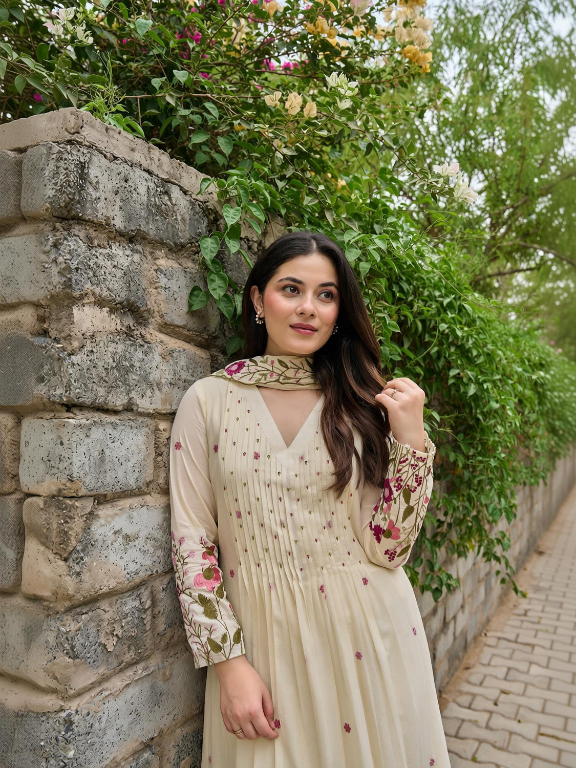 Image of Anni Designer Women Viscose Rayon Kurta Pant Dupatta Set