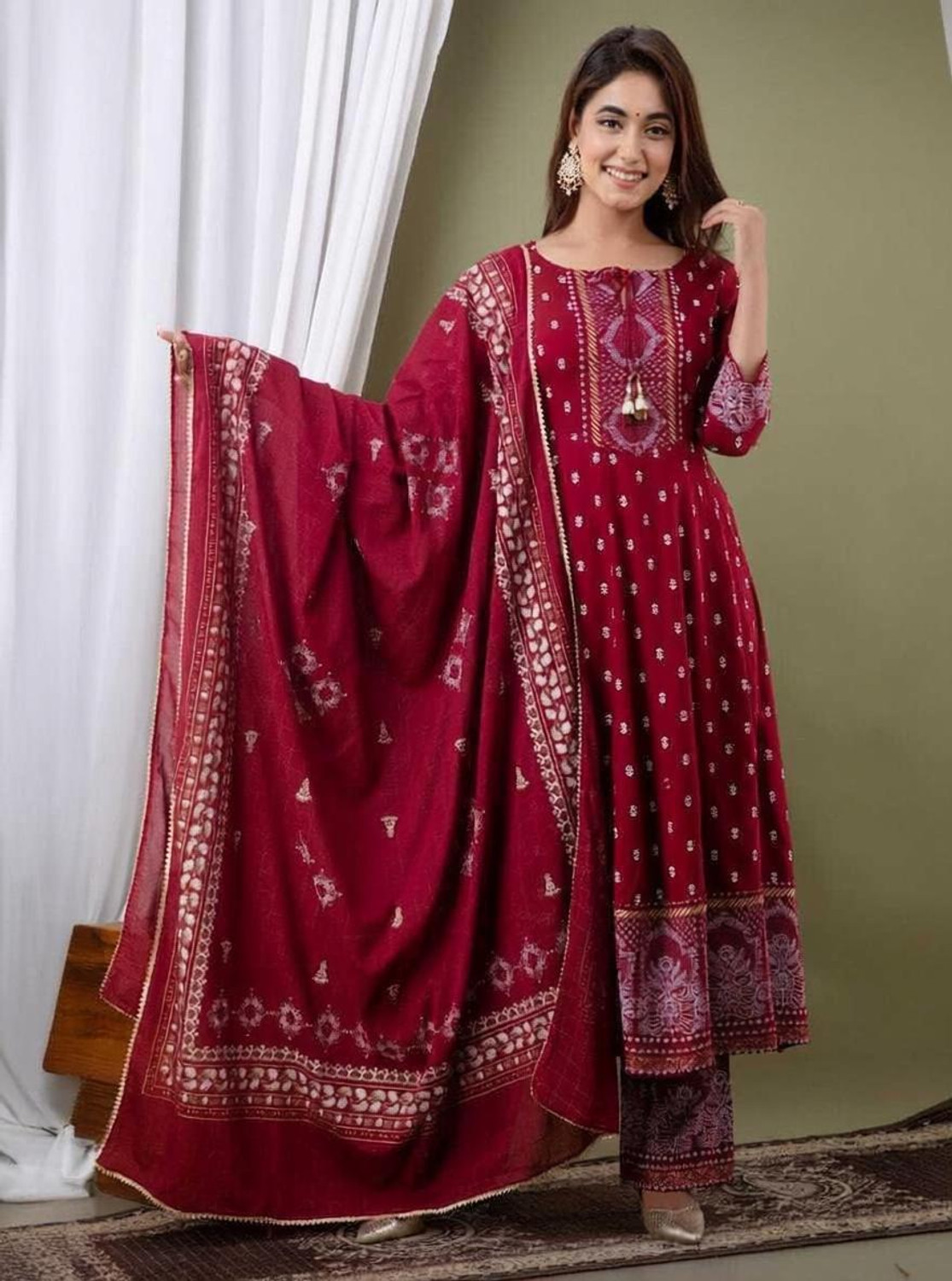 Image of Tasrika Women Pure Cotton Kurta Pant Dupatta Set