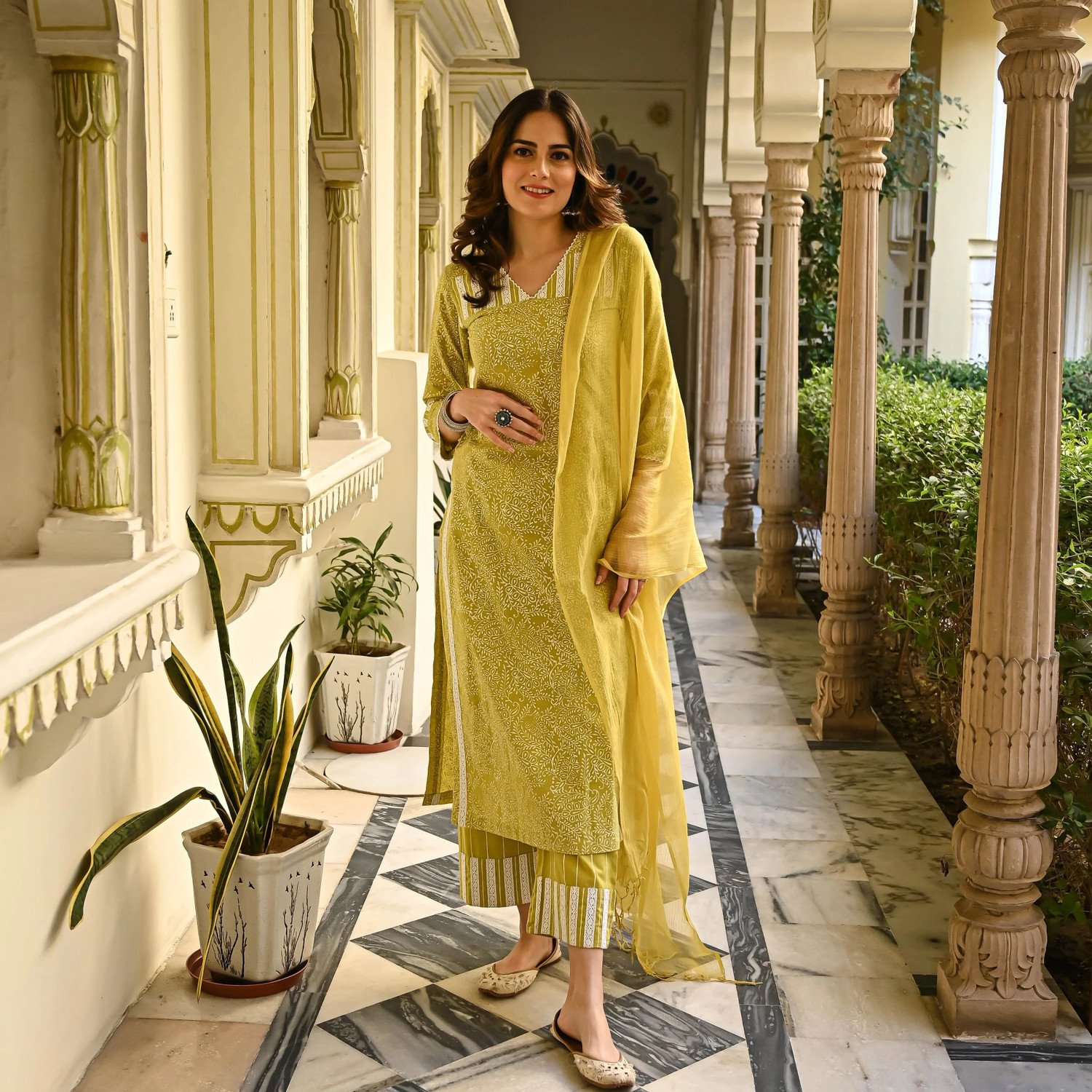 Image of Meetara Creation DEEPIKA Printed Kurta, Palazzo & Dupatta Set