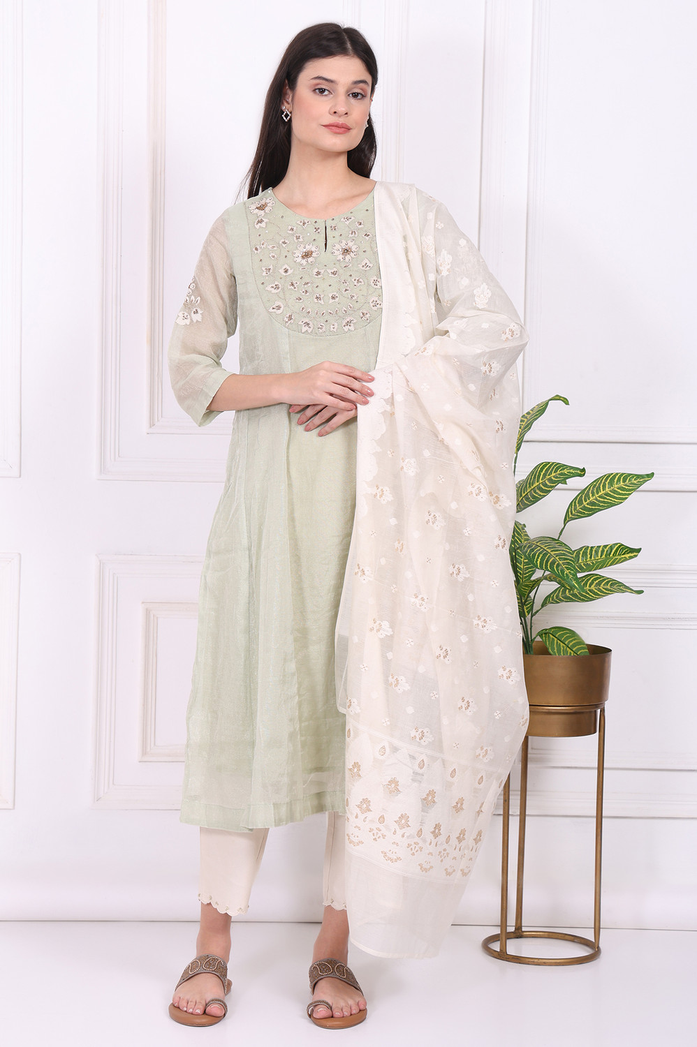 Image of KALPRANG Women Silk Blend Dupatta Set