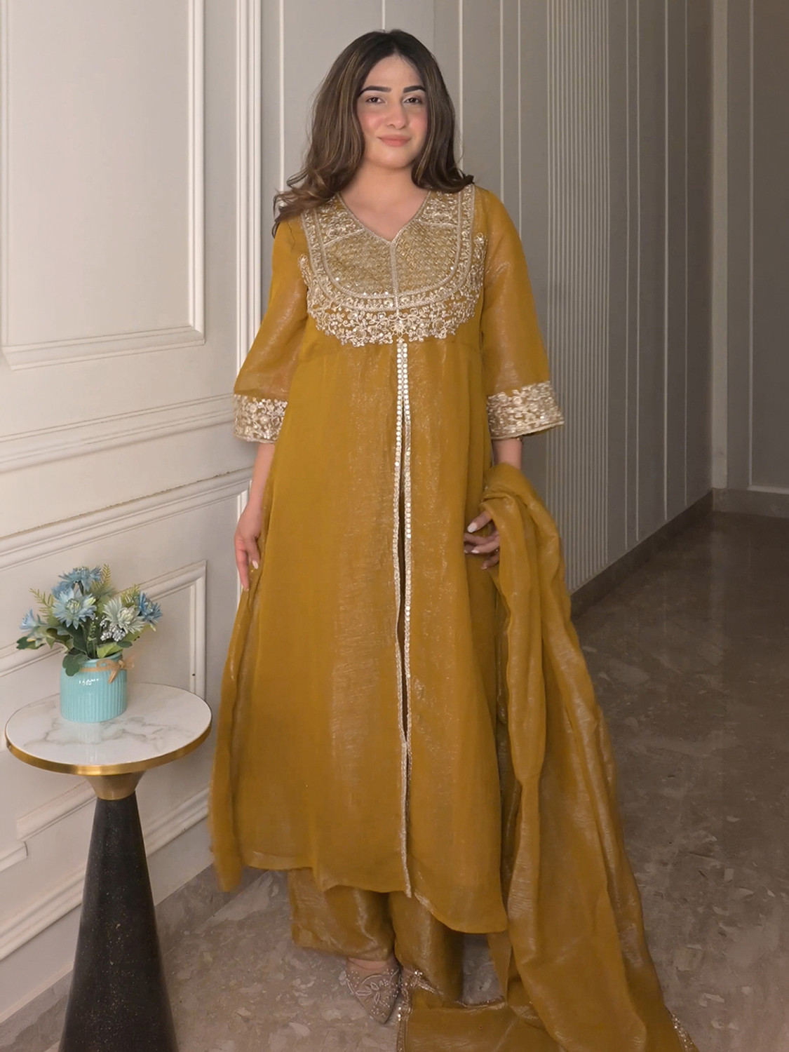 Image of Ambefashion Women Silk Blend Kurta Pant Dupatta Set