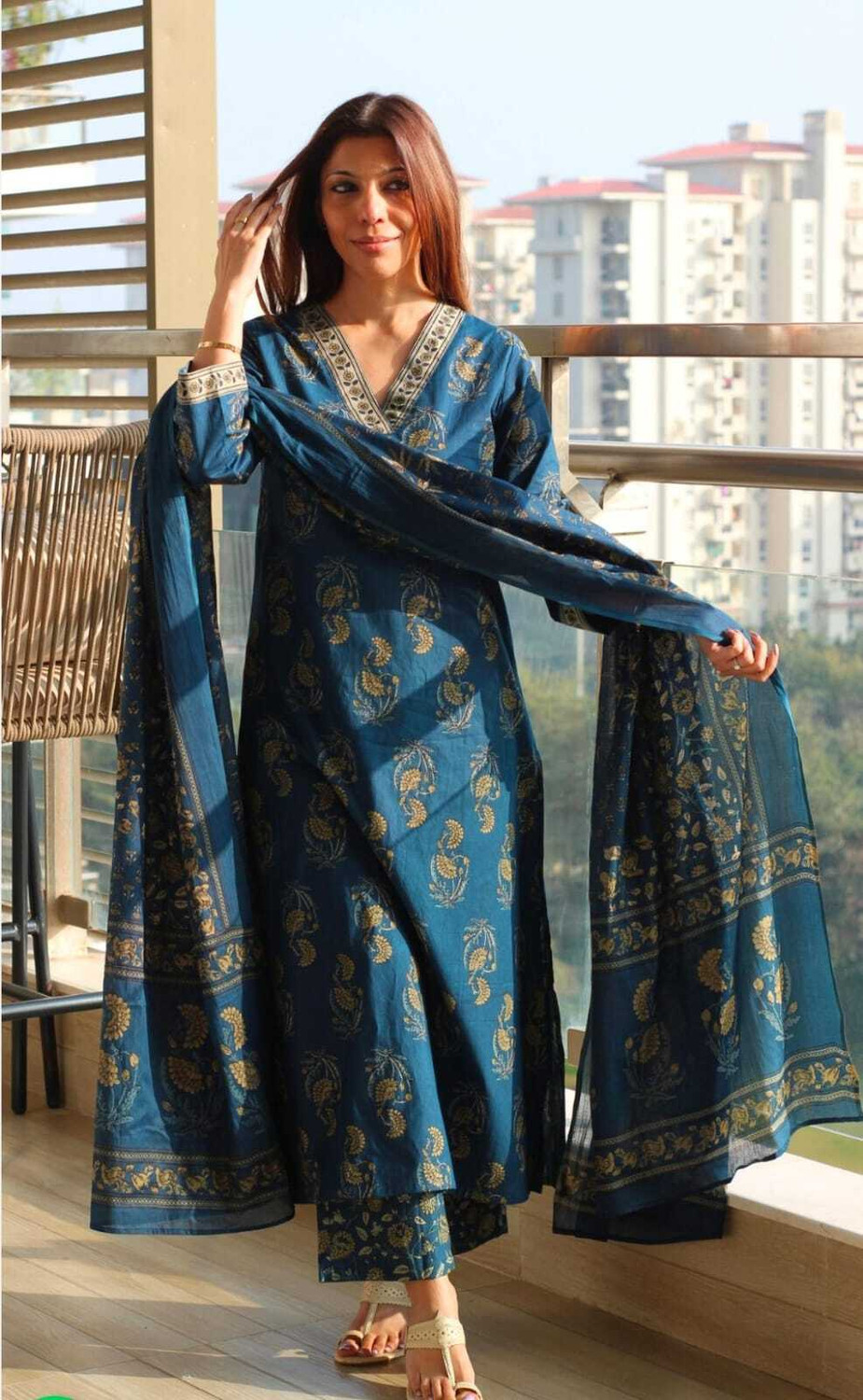 Image of SUJAMAI CREATION Women Cotton Rayon Kurti Pant Dupatta Set