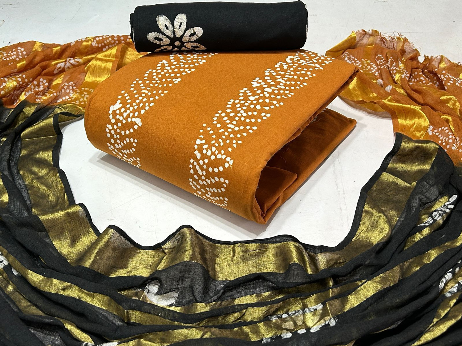 Image of SILKORA Unstitched Pure Cotton Salwar Suit Material Self Design