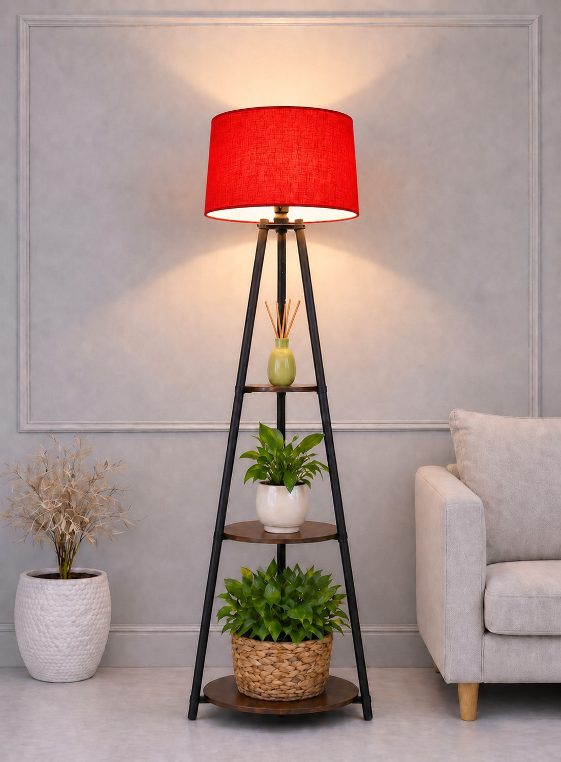 Image of Trinkets Retro Tripod Floor lamp