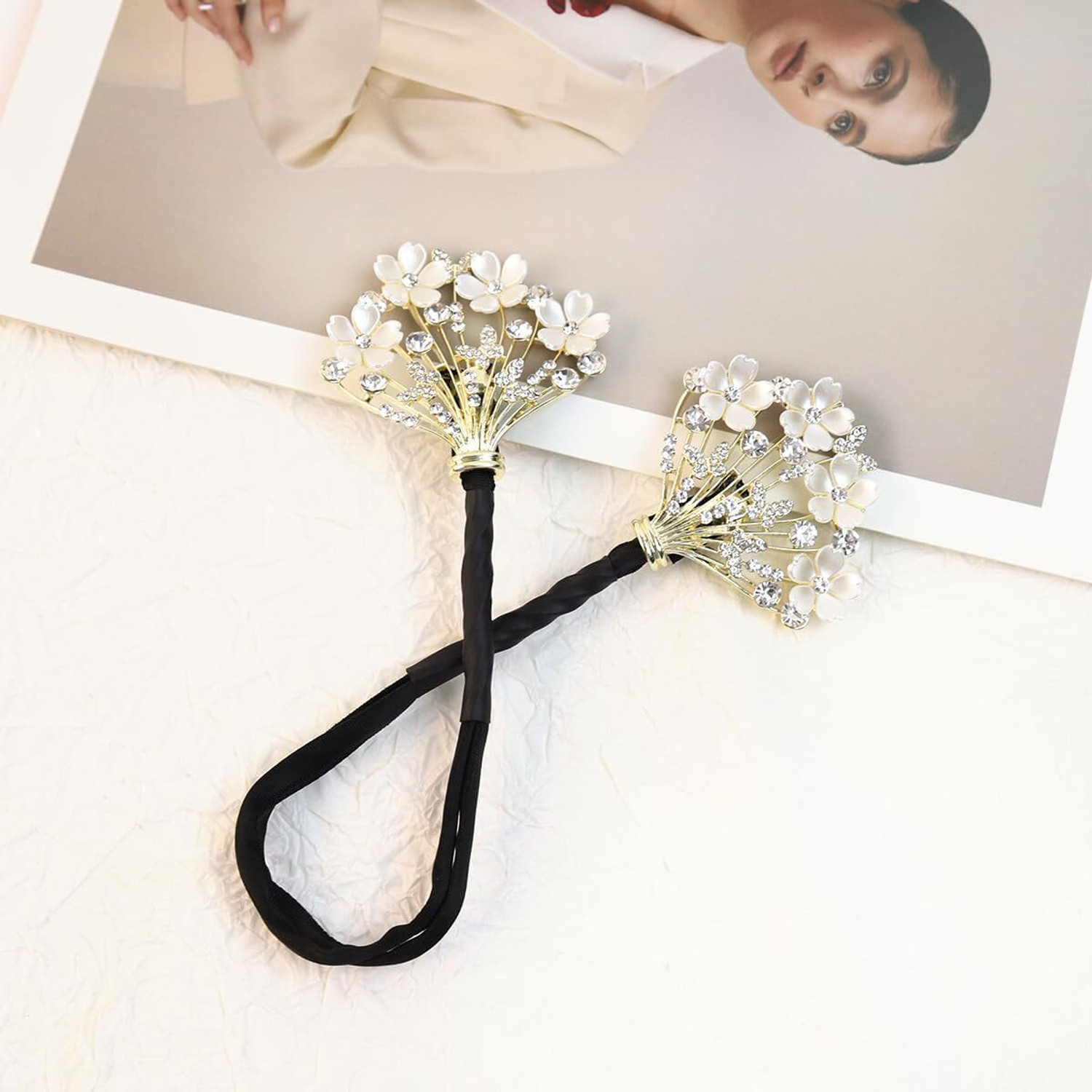 Image of Jiyancreation White Flower Hair Bun Maker Clip Bun Clip (White)