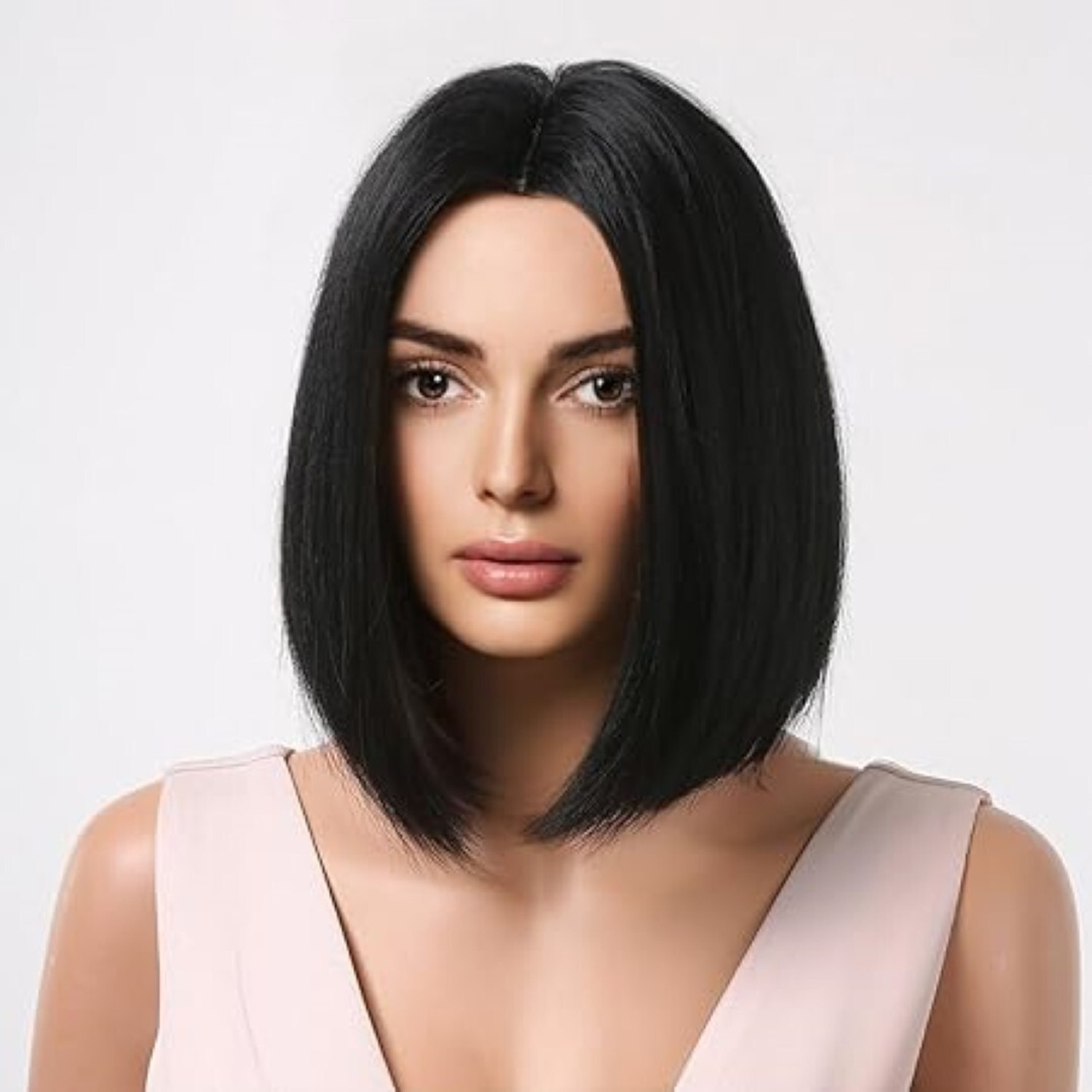 Image of VIVIAN Medium Hair Wig (Women)