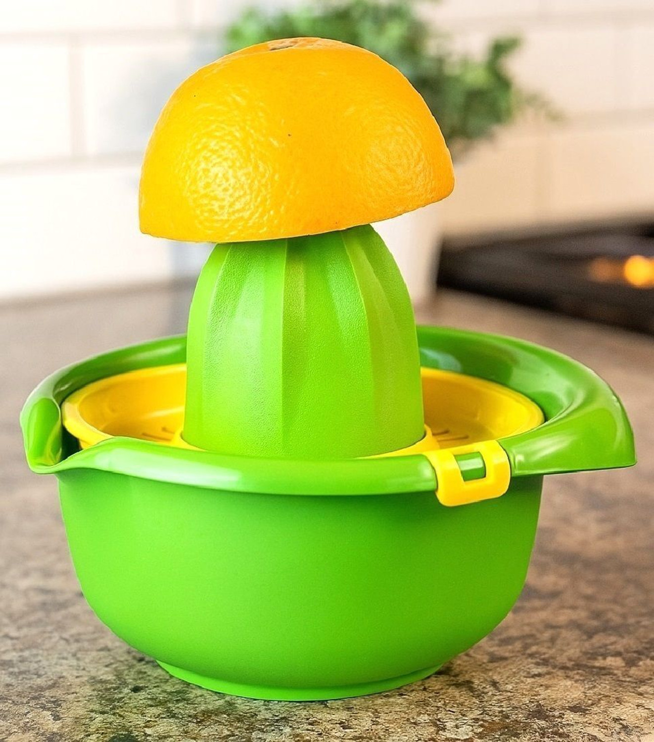 Image of Hemovia Plastic Portable Electric USB Juicer Bottle Blender Hand Juicer | 400ML Multi Colour Hand Juicer (Blue)