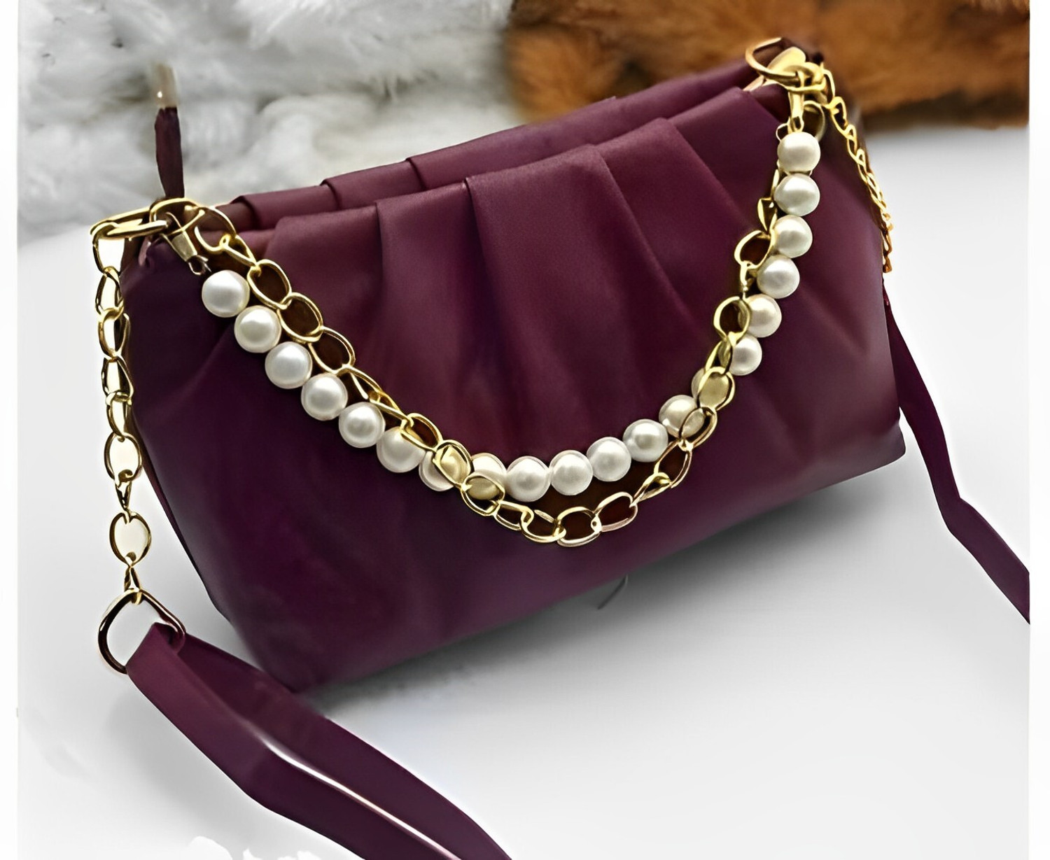 Image of Cleto Women Beige Shoulder Bag