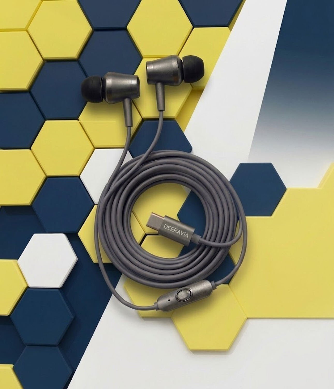 Image of Umake Type-C Wired Earphones with Mic & Volume Control | High Bass Stereo Sound Wired Headset (White, In the Ear)