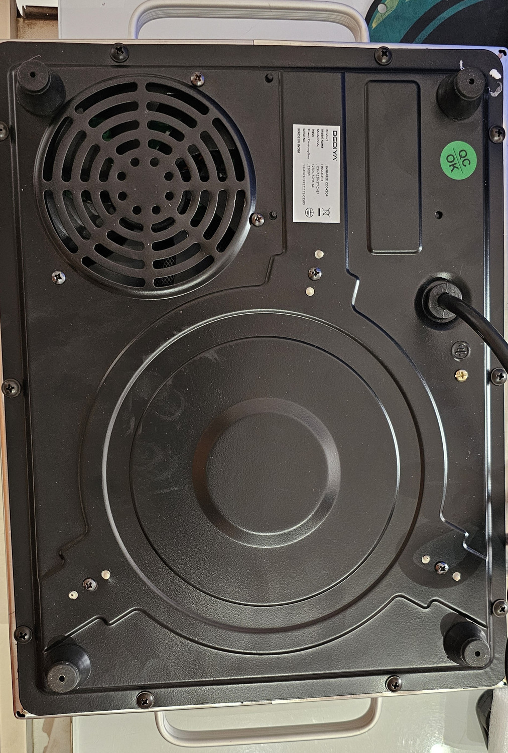 Image of Bediya 2200 W Induction Cooktop Touch Panel (Black, icfha22instachef)