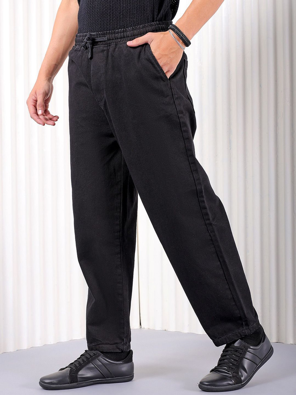 Image of Roadster Men Relaxed Fit Mid Rise Blue Jeans
