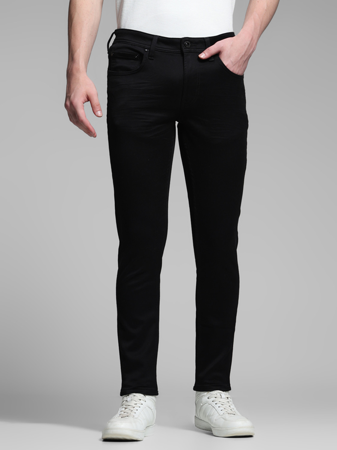Image of JACK & JONES Men Slim Mid Rise Black Jeans