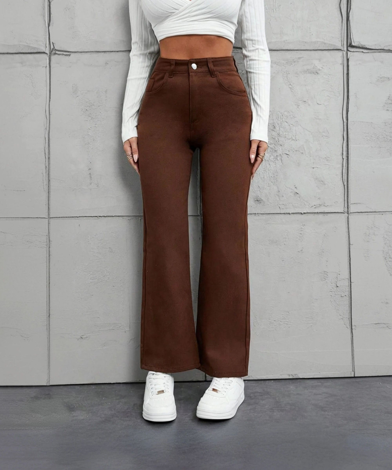 Image of HUNTER & HAYES Women Baggy Fit High Rise Dark Blue Jeans