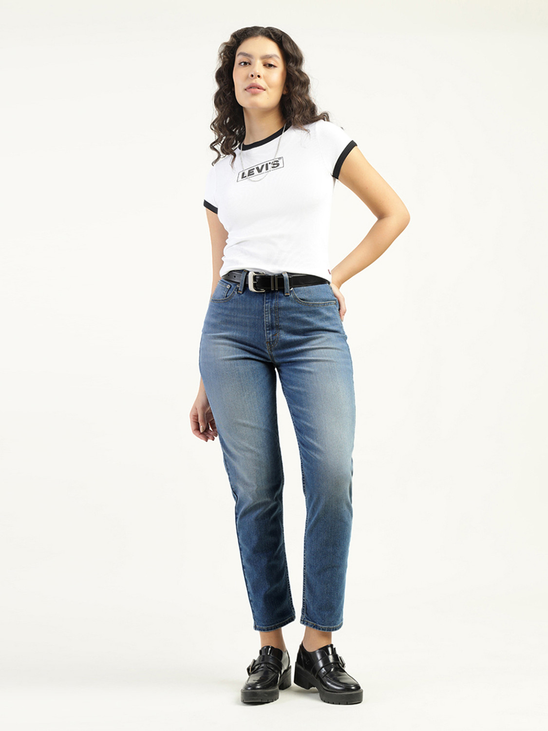 Image of LEVI'S Women Straight Fit High Rise Black Jeans