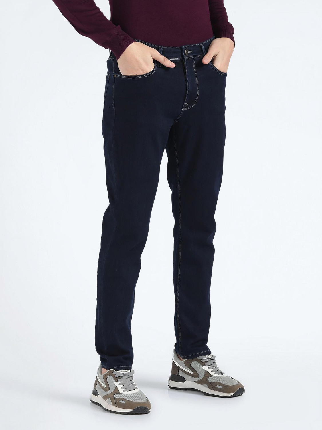 Image of FLYING MACHINE Men Slim Mid Rise Blue Jeans
