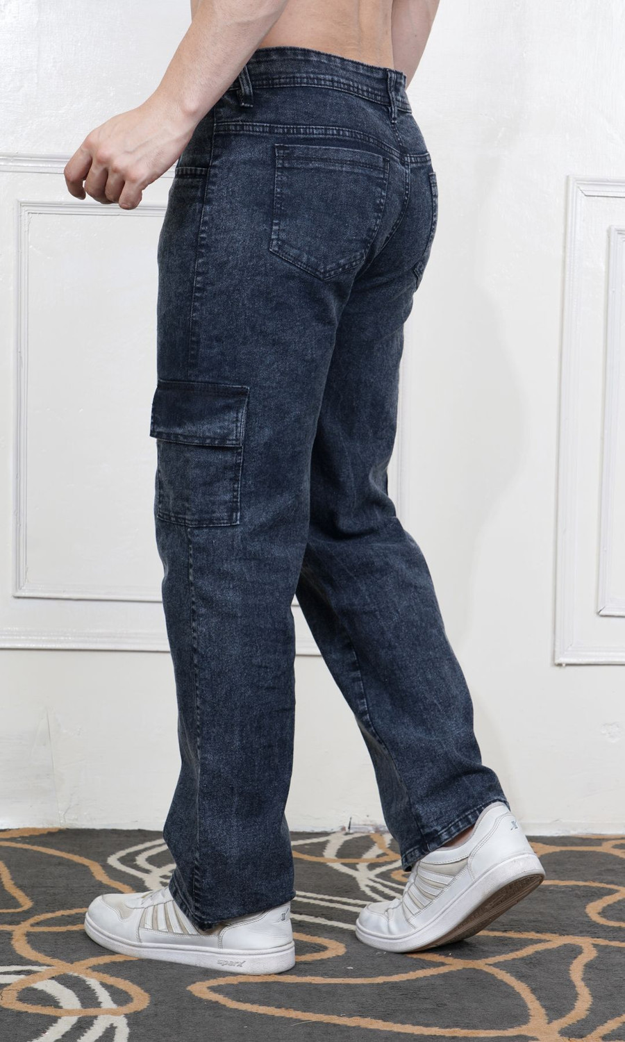Image of White leapard Men Cargos