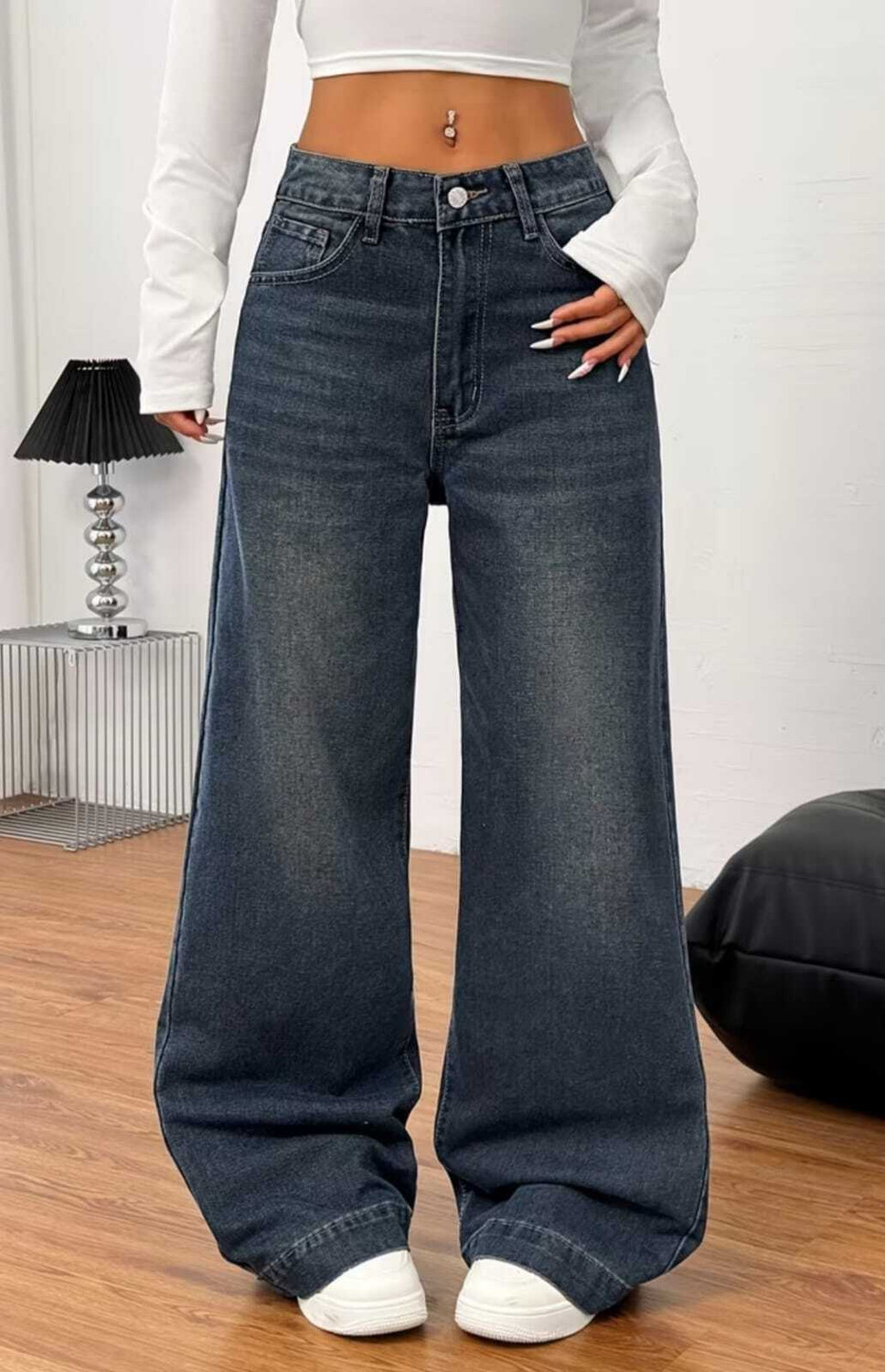 Image of HUNTER & HAYES Women Baggy Fit High Rise Dark Blue Jeans