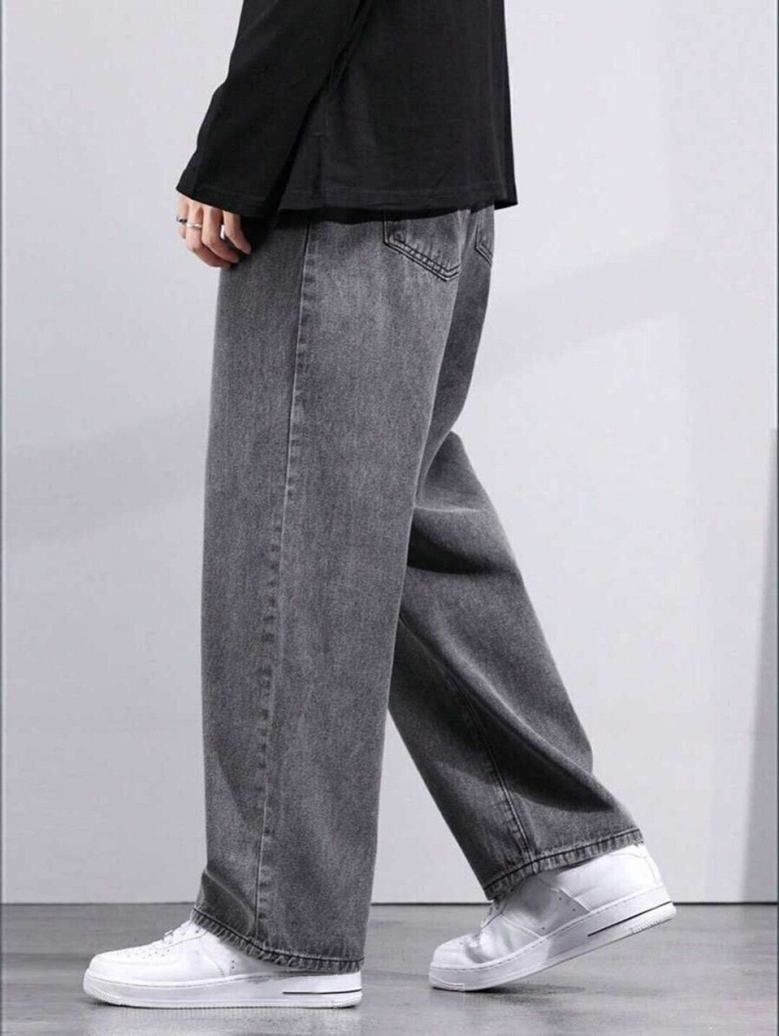 Image of 7 CUTS Men Loose Fit Mid Rise Grey Jeans