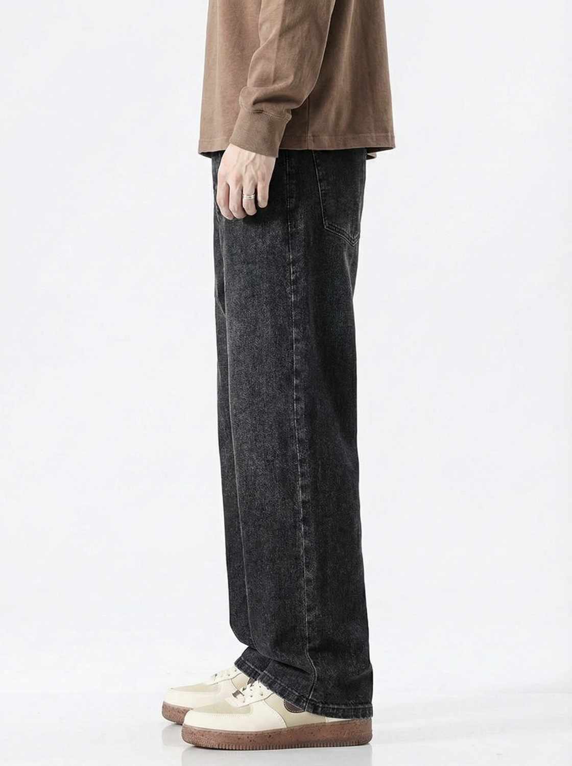 Image of METRONAUT Men Regular Mid Rise Black Jeans