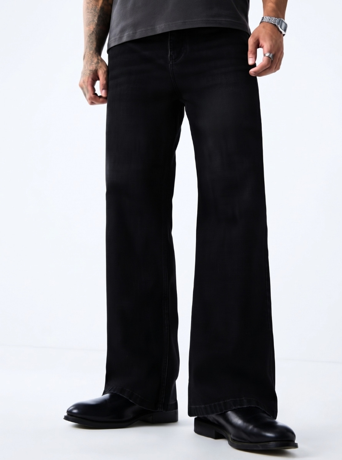 SORELL Men Boot-Leg Mid Rise Black Jeans - Image 1