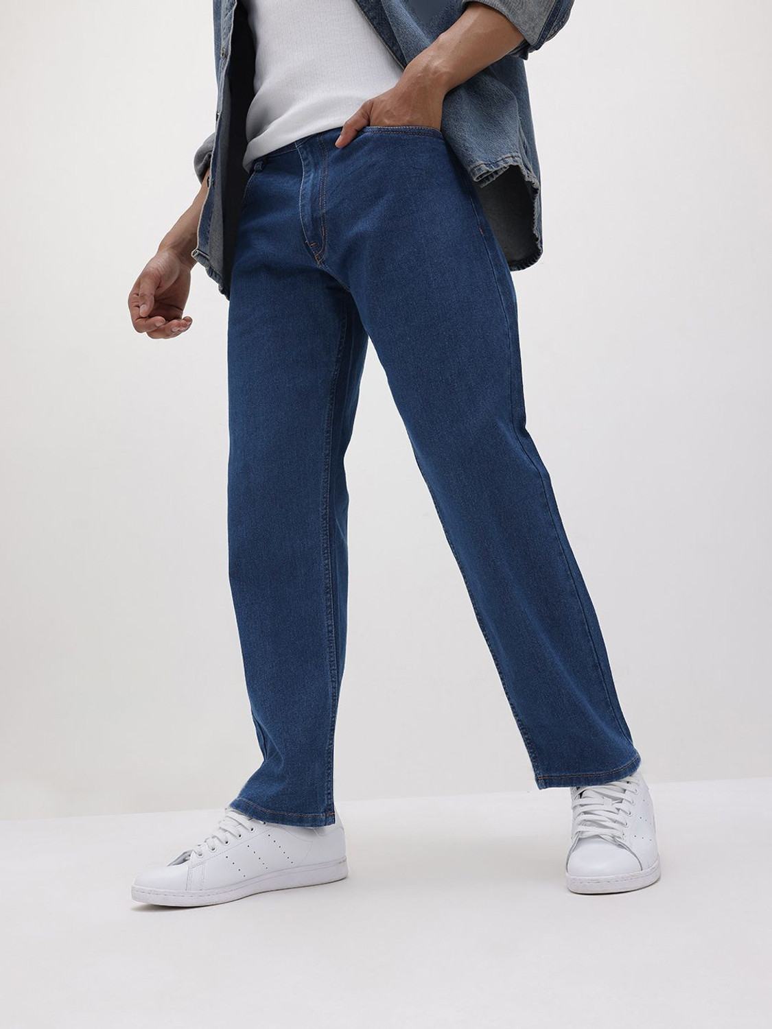 Image of Roadster Men Relaxed Fit Mid Rise Blue Jeans