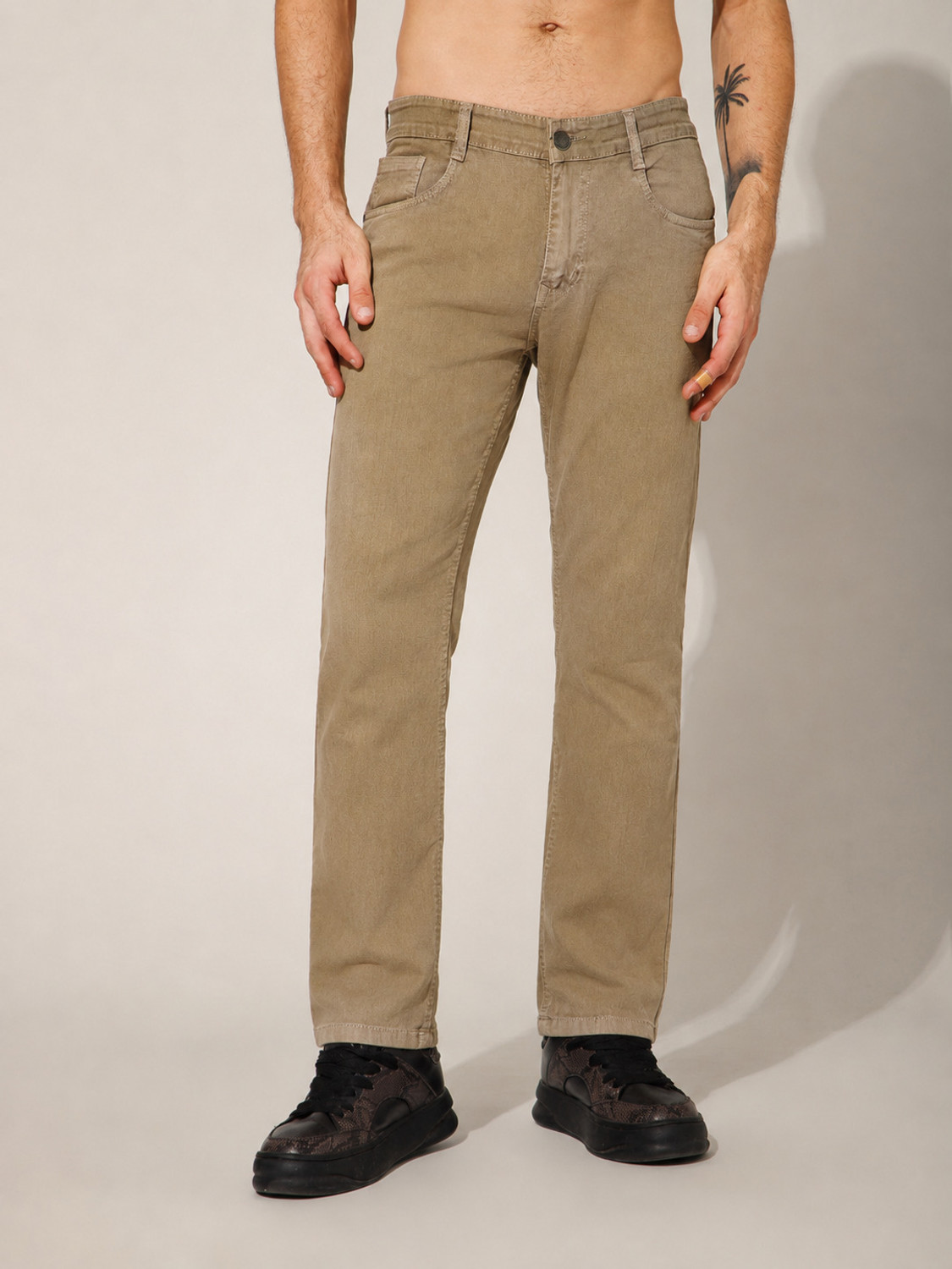 Image of PLOUNGE Men Regular High Rise Black Jeans