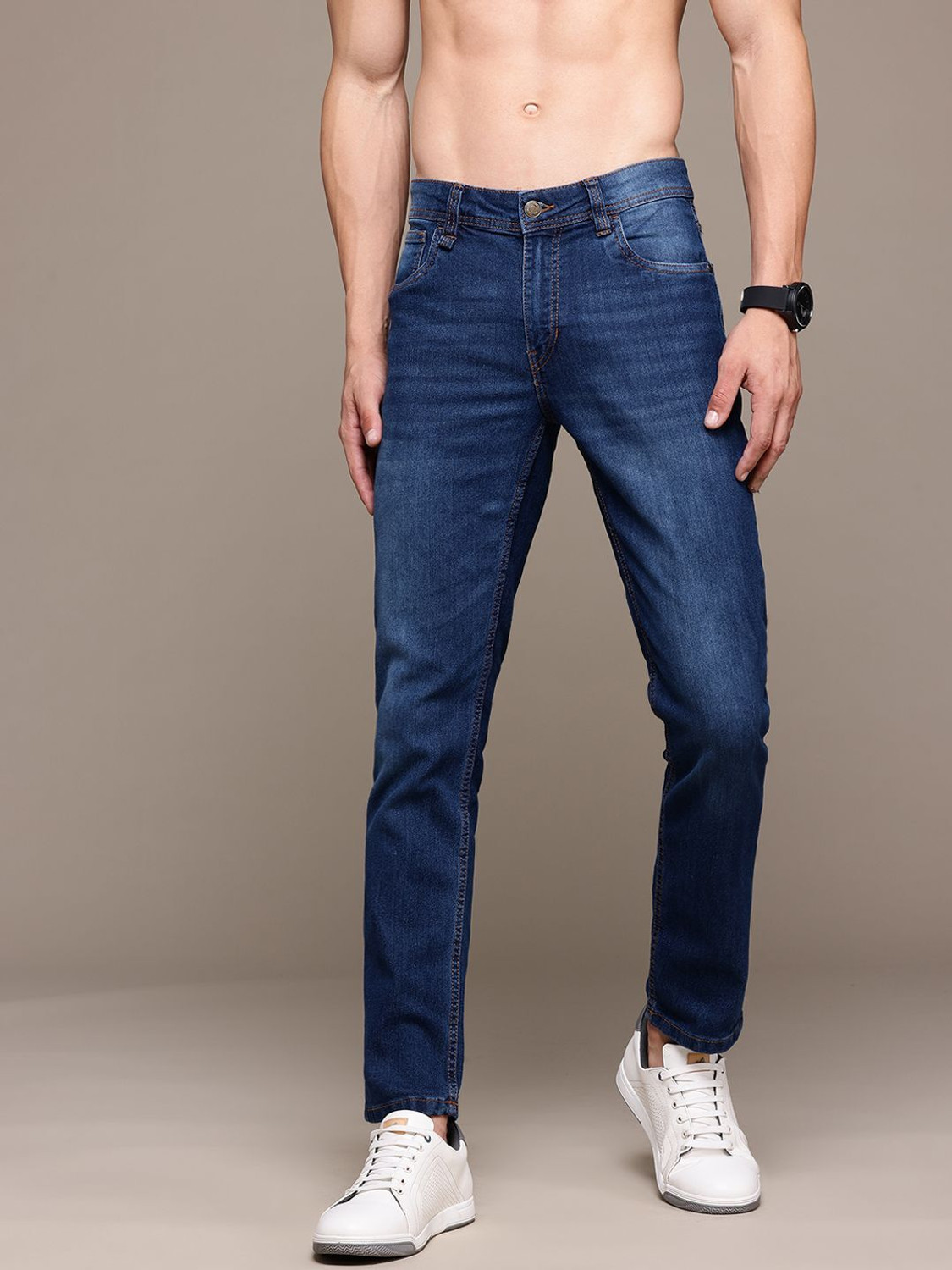 Image of Roadster Men Loose Fit Mid Rise Black Jeans