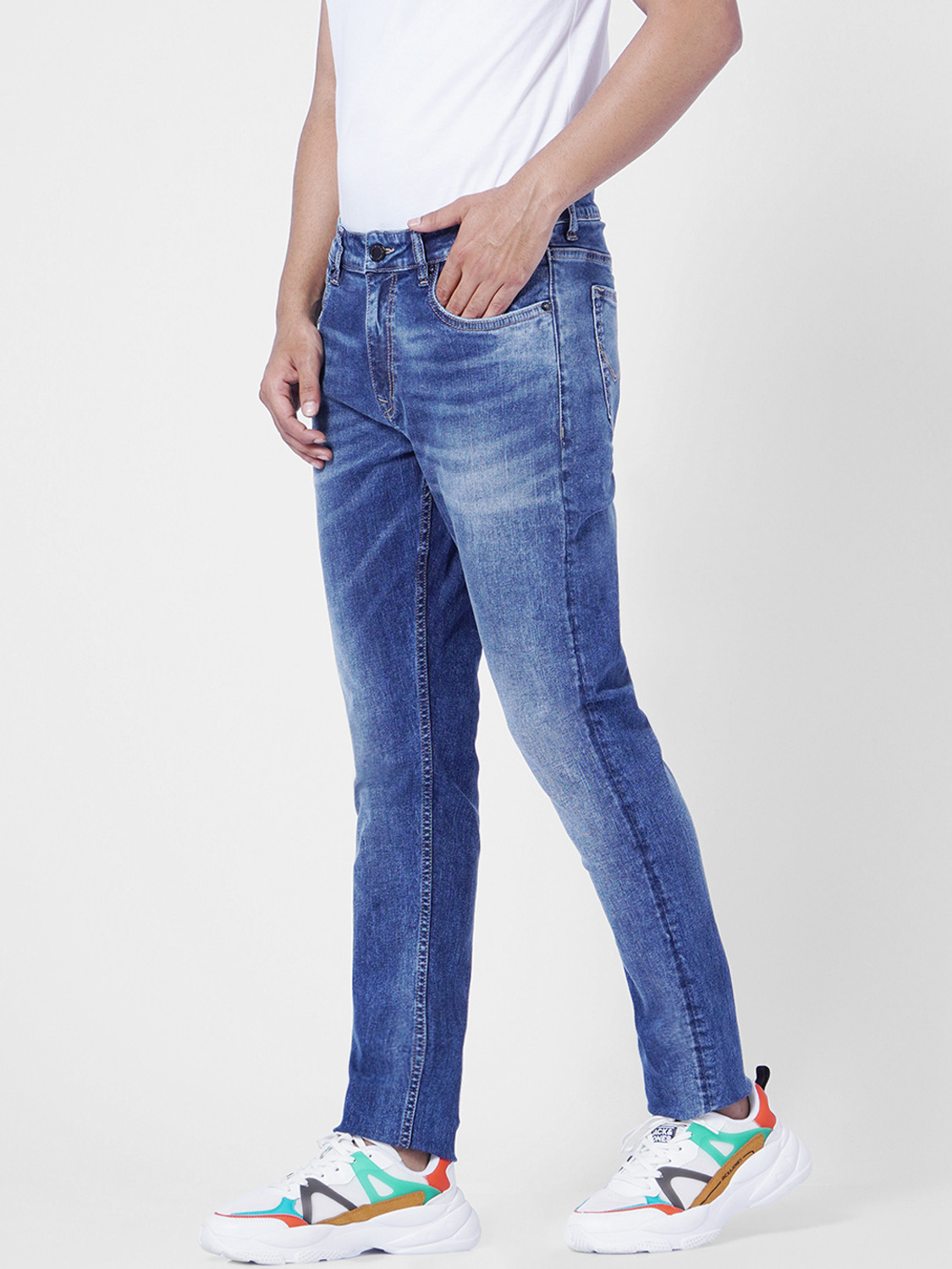Image of JACK & JONES Men Slim Mid Rise Blue Jeans