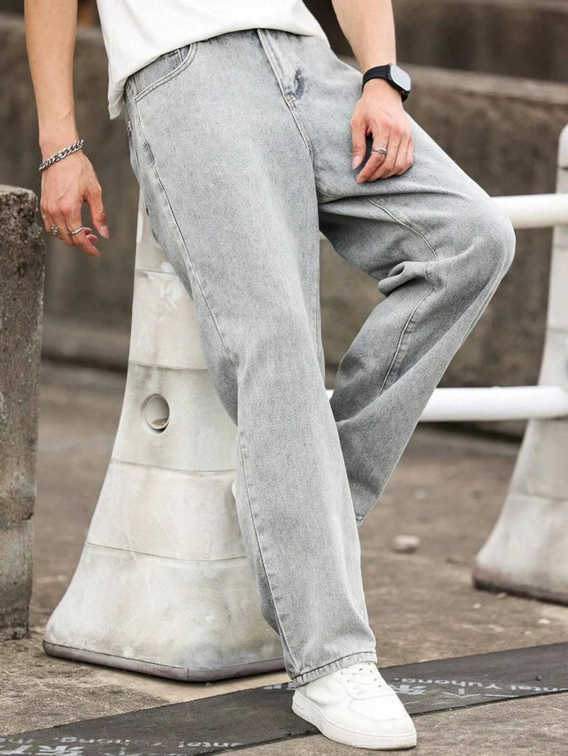 Image of 7 CUTS Men Loose Fit Mid Rise Grey Jeans
