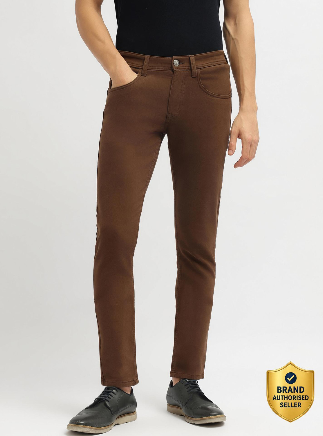 Image of PETER ENGLAND Men Tapered Fit Mid Rise Brown Jeans