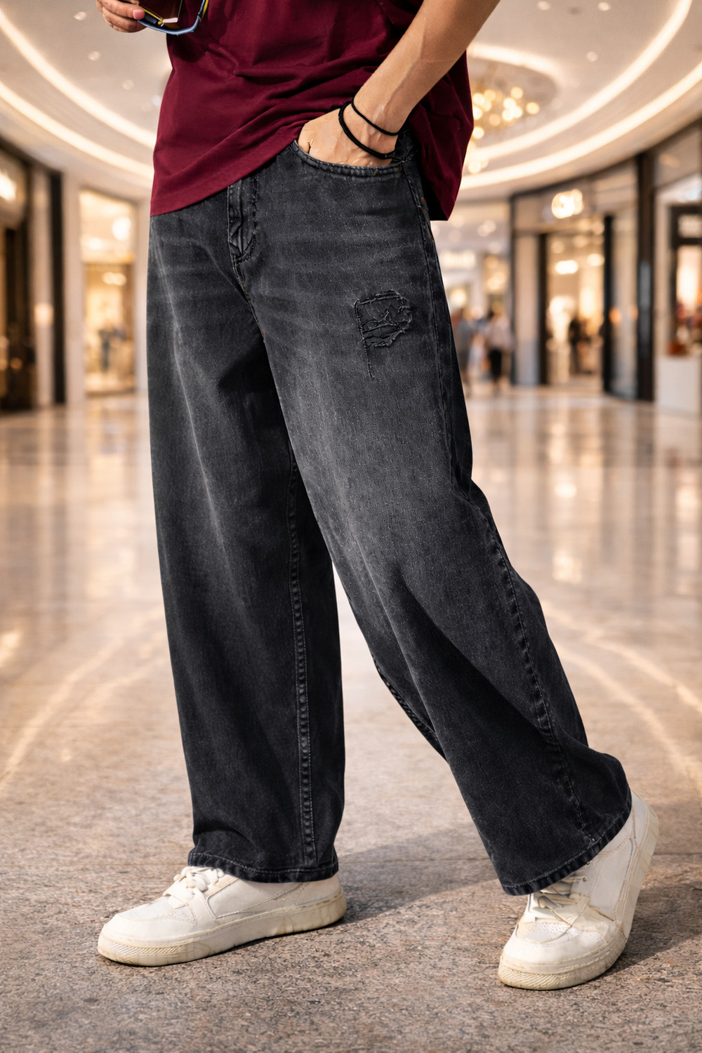 MANIYA Men Regular Mid Rise Black Jeans - Image 1