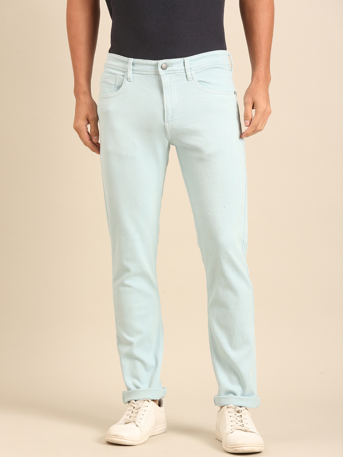 Image of CAVALLO BY LINEN CLUB Men Straight Fit Mid Rise Light Blue Jeans